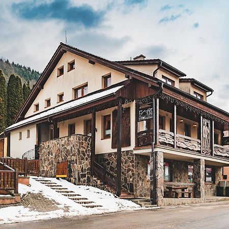 Hotel U Gorala Lesnica Exteriér fotografie